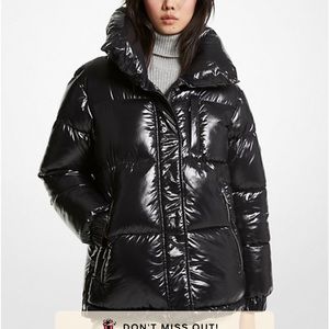 Michael kors black puffer ski jacket